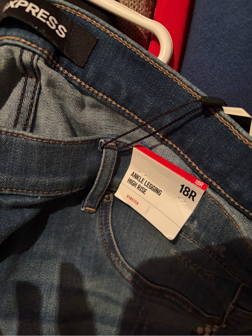 Express Women's floral Light Blue ripped Jeans - Picture 3 of 3